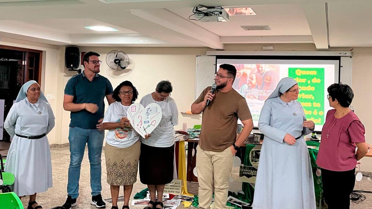 Encontro-de-Formadores-e-Animadores-Vocacionais-da-Regional-de-Minas-Gerais-reflete-sobre-juventude2