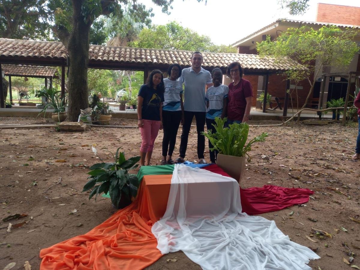 Confraternização em Hidrolândia