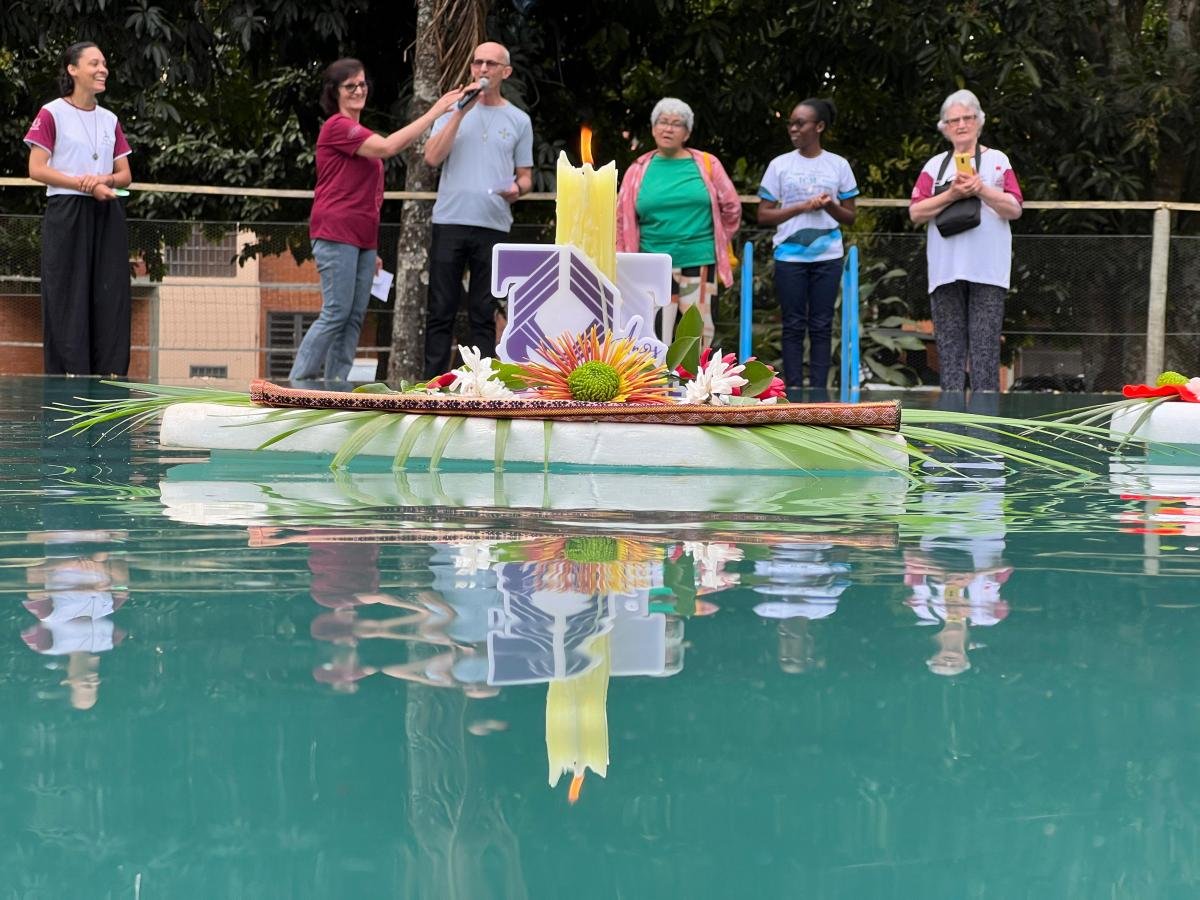 Confraternização em Hidrolândia