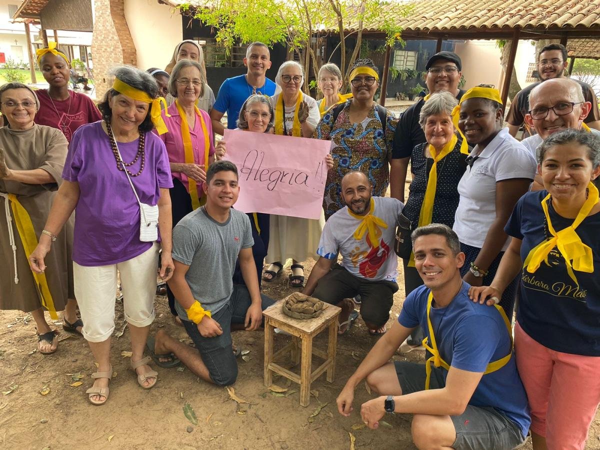 Confraternização em Hidrolândia