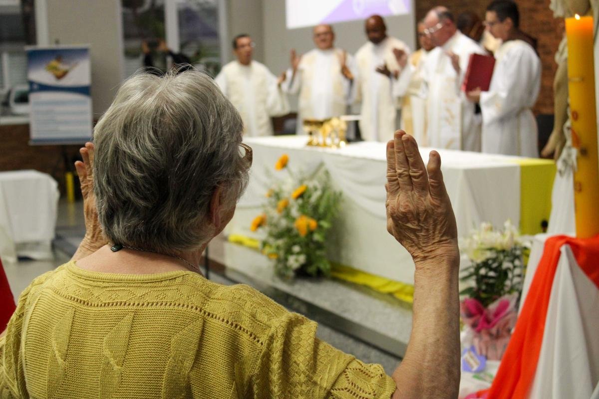 Missa de encerramento da Assembleia marca abertura do ano Jubilar de 70 anos da CRB Nacional