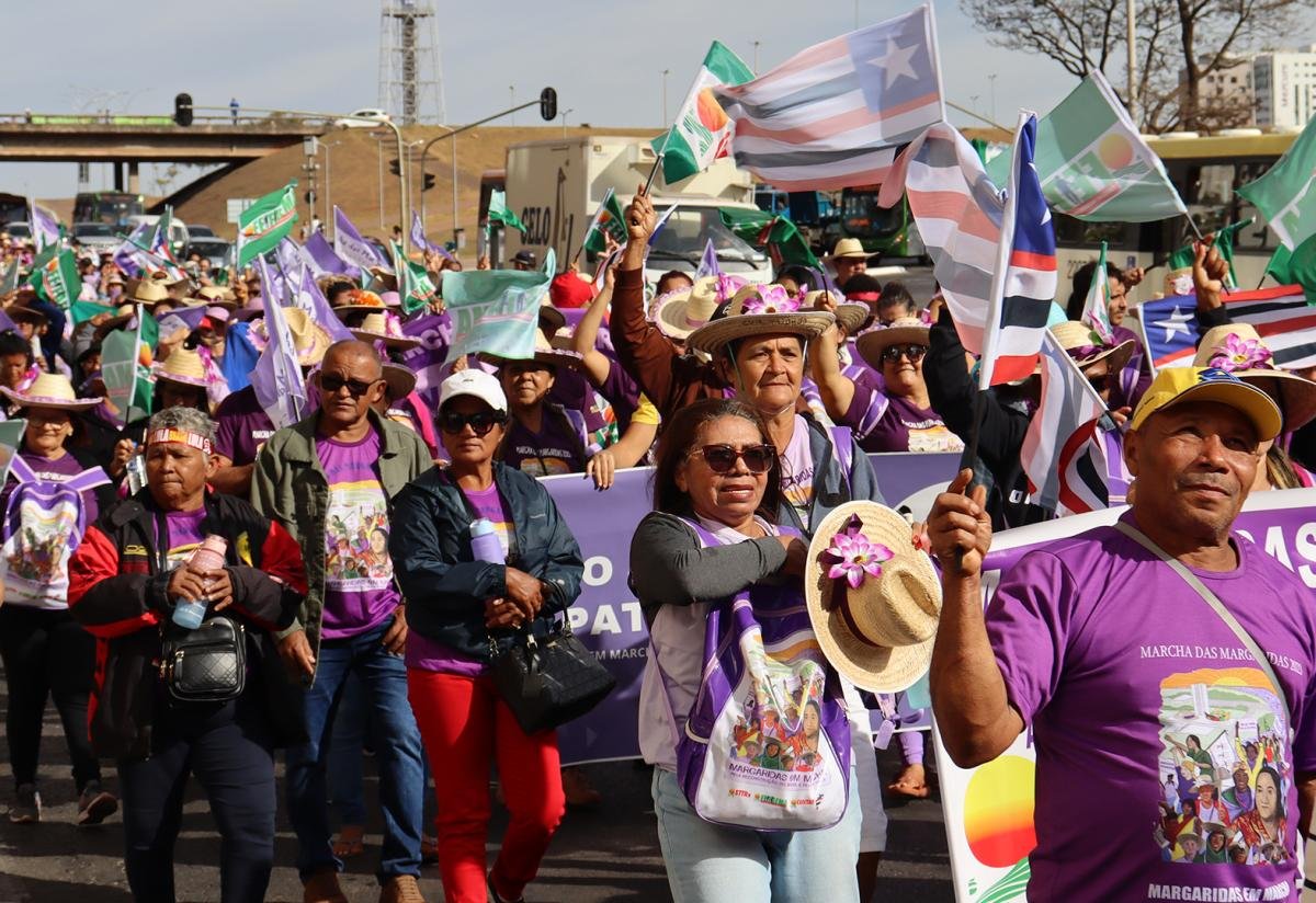 7ª Marcha das Margaridas reúne em Brasília mais de 100 mil pessoas