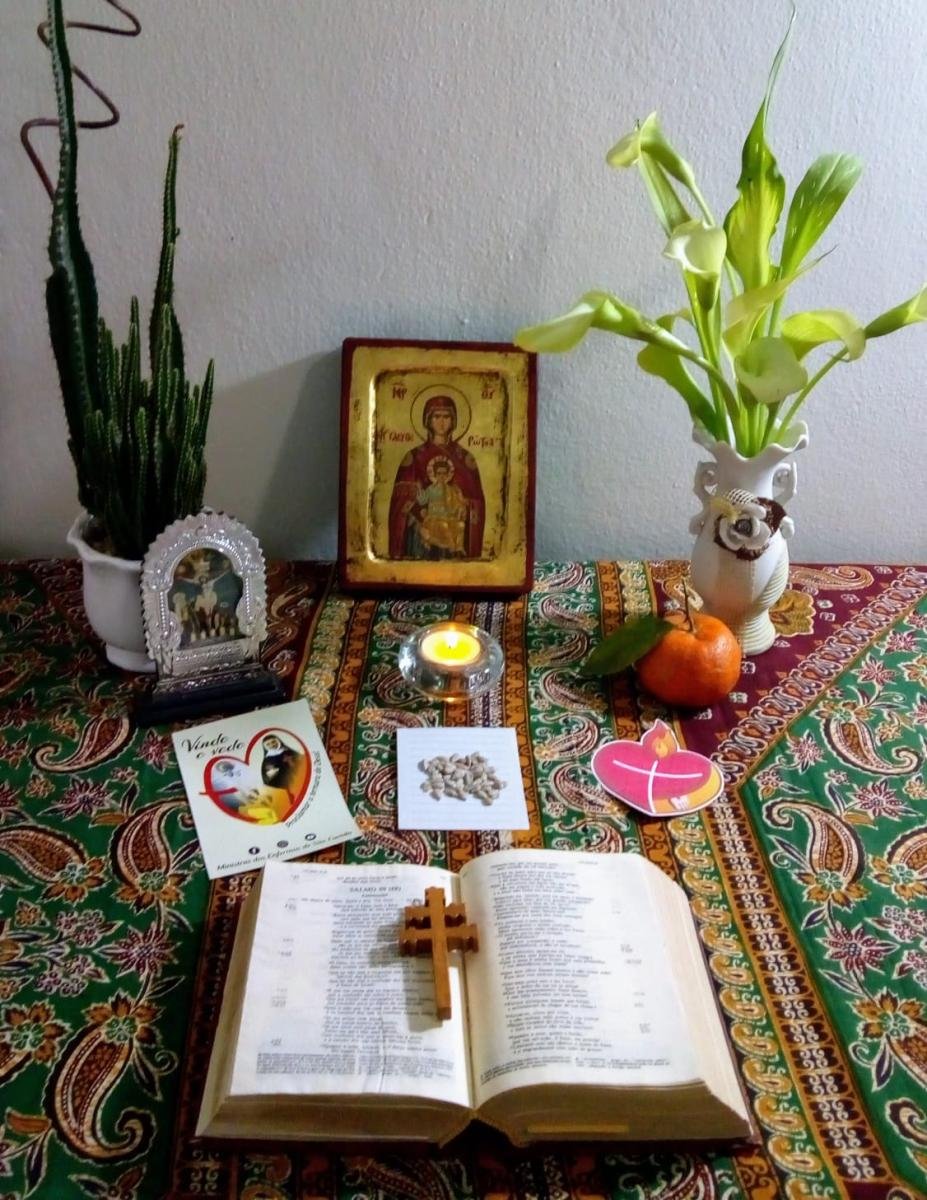 Retiro Espiritual Online da CRB Nacional reúne religiosos de diversos países em busca de reflexão e oração