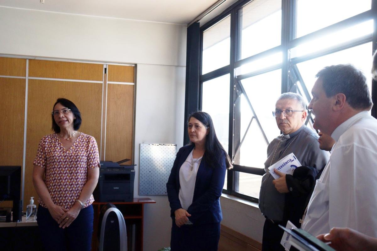Bispos recém-nomeados pela CNBB visitam a CRB em Brasília
