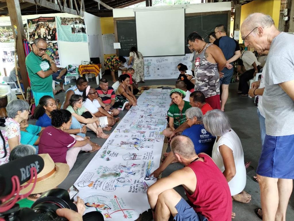 Equipe Itinerante celebra 25 anos e recebe a Presidente da CRB Nacional